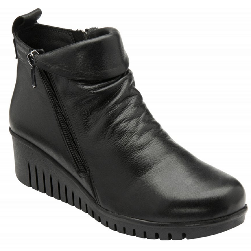 Lotus Cordelia Black Ankle Boots